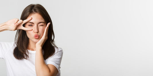 How to Get Rid of Tired Eyes, Under Eye Puffiness, & Dark Circles Naturally?