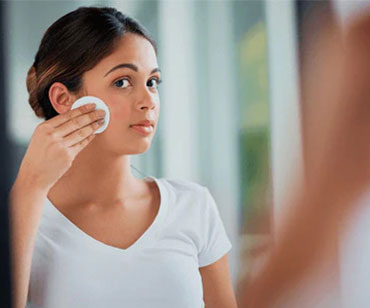 Best Skincare Routine For Acne-Prone Skin