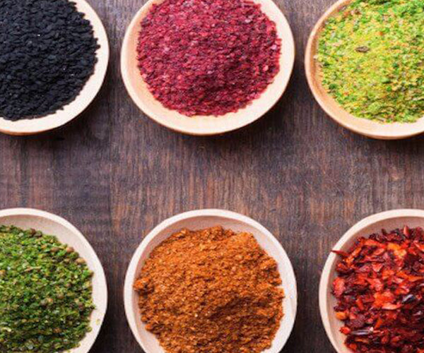 6 Powerful Fall Spices to Clear Your Skin